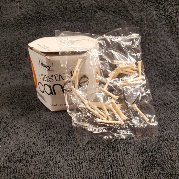 VTG Crystal Libbey Glass 9” Floating Candle Holder with Float and 25 Extra Wicks - Picture 5 of 6